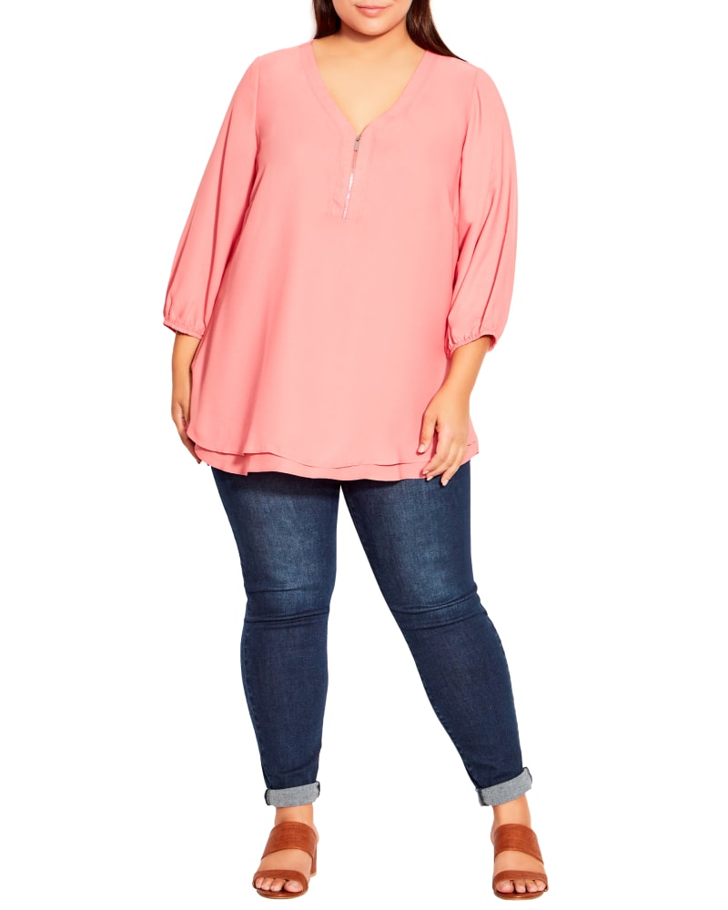 Plus size model wearing  by Avenue | Dia&Co | dia_product_style_image_id:195522